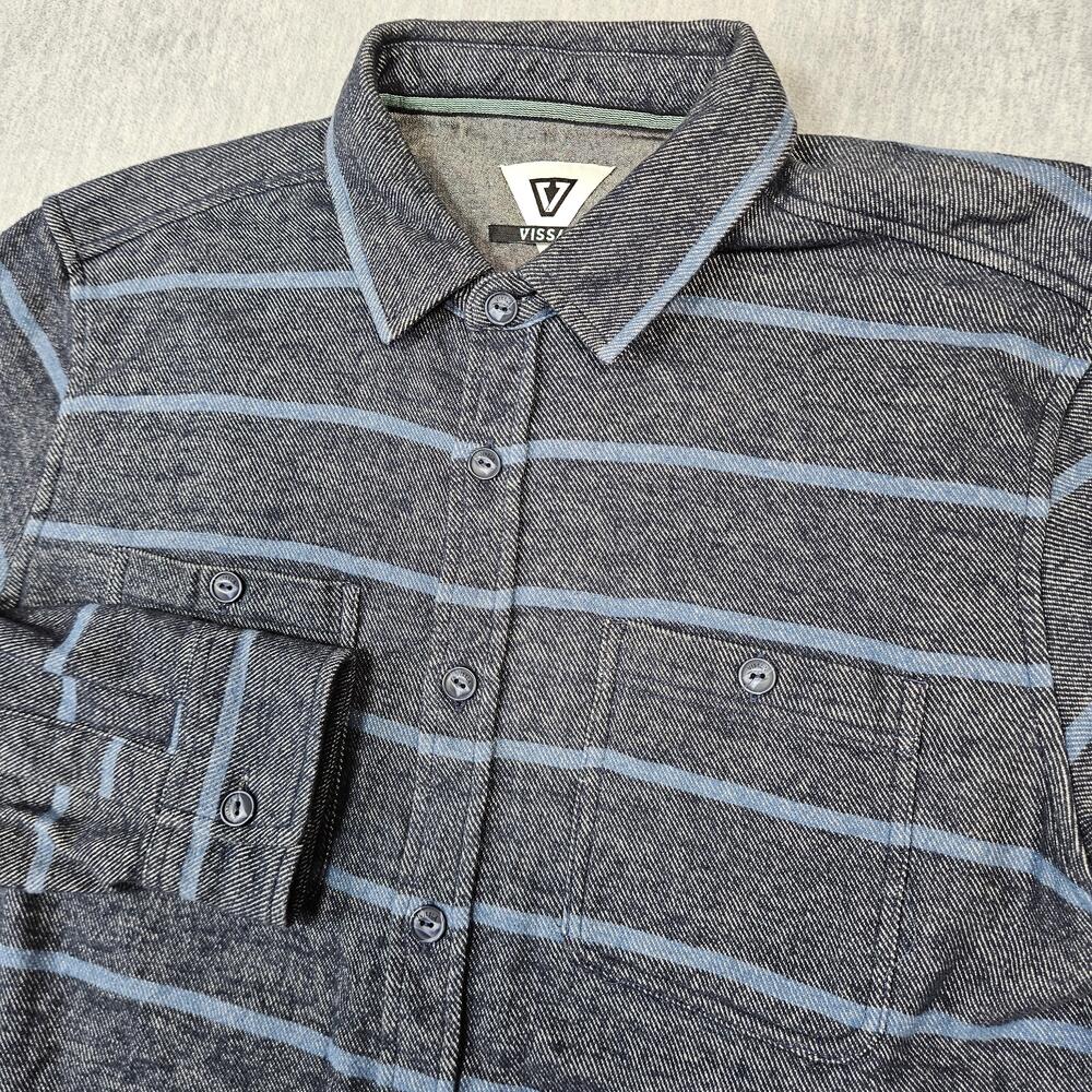 Vissla Shirt Men M Blue Striped Shaver Flannel Button Up Long Sleeve Regular Fit